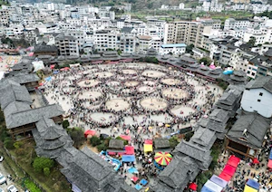 Color, tradición y música en el Festival Gannangxiang: la celebración centenaria del pueblo Miao en Guizhou, China