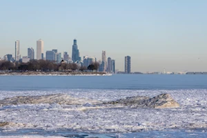 Frío polar se sintió este 18 de febrero en la ciudad estadounidense de Chicago, Illinois, en donde las temperaturas llegaron a menos 28 grados Celsius
