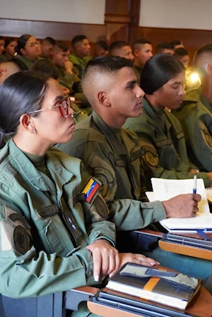 Venezuela, del bloqueo a la recuperación: cadetes de la Academia Militar conocen sobre las afectaciones de las medidas coercitivas de EEUU