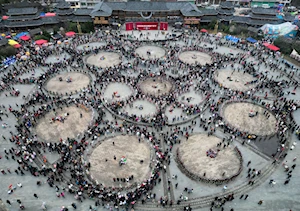 Color, tradición y música en el Festival Gannangxiang: la celebración centenaria del pueblo Miao en Guizhou, China