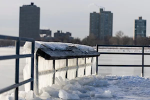 Frío polar se sintió este 18 de febrero en la ciudad estadounidense de Chicago, Illinois, en donde las temperaturas llegaron a menos 28 grados Celsius