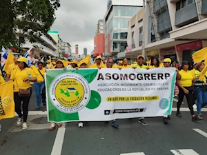 Panameños rechazan en las calles las reformas a la Caja de Seguro Social