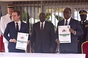 Francia transfiere oficialmente el control de su base militar en Costa de Marfil al ejército marfileño, en medio de cambios en su presencia en África