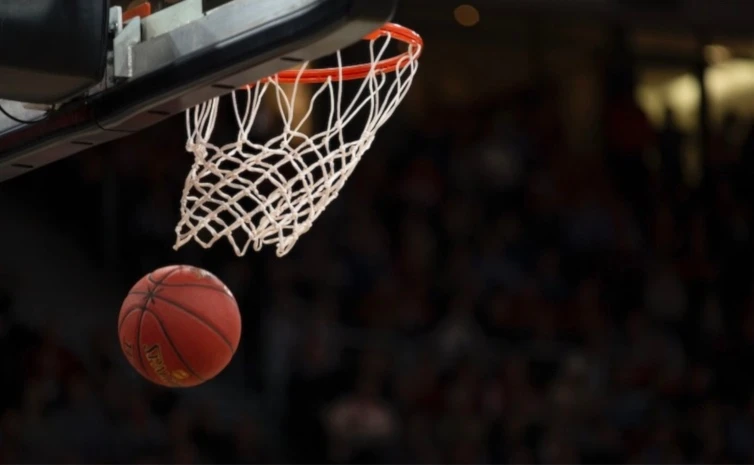 Estados Unidos niega visas a baloncestistas cubanos