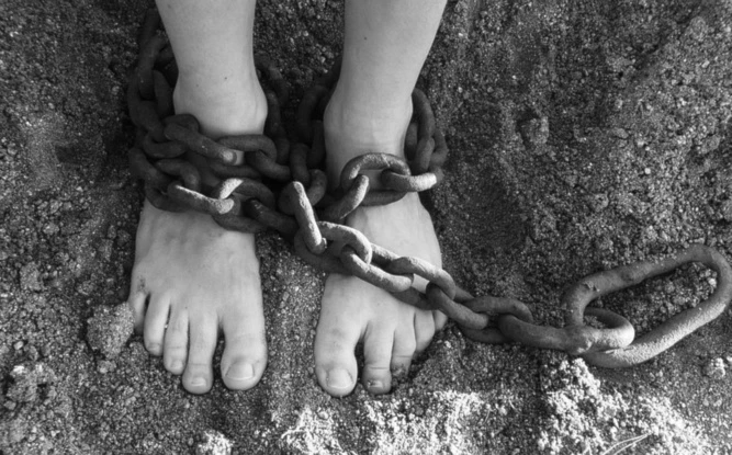 Desmantelan en España red de trata de personas