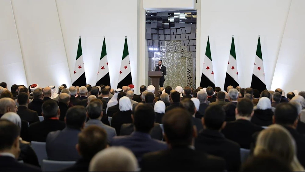 Líder de facto de Siria insiste en plan de emergencia y paz civil