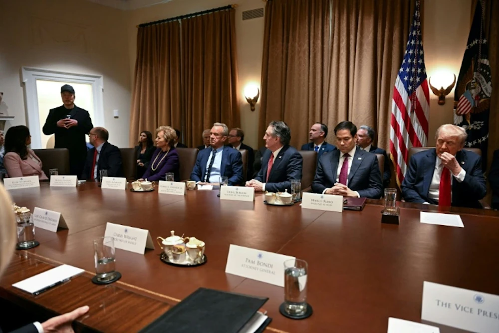 Trump: quien no esté de acuerdo con Elon Musk, "lo echaremos de aquí"