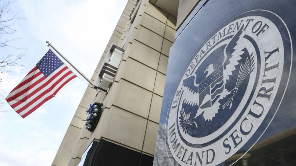 EE.UU. impone registro obligatorio para inmigrantes irregulares