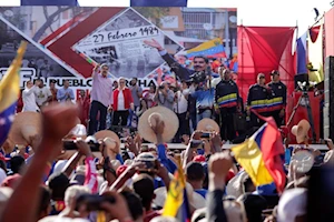 En imágenes: Venezolanos se manifestaron contra el colonialismo el 27 de febrero