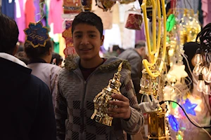 Mercados del Líbano y Yemen se preparan para el Ramadán, un período sagrado para los musulmanes