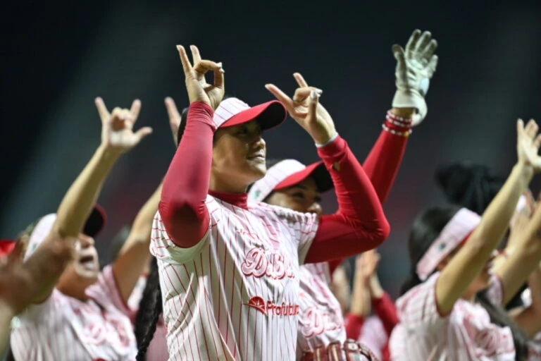 Liga Mexicana de Softbol: Primer equipo a play off y récord de ponches