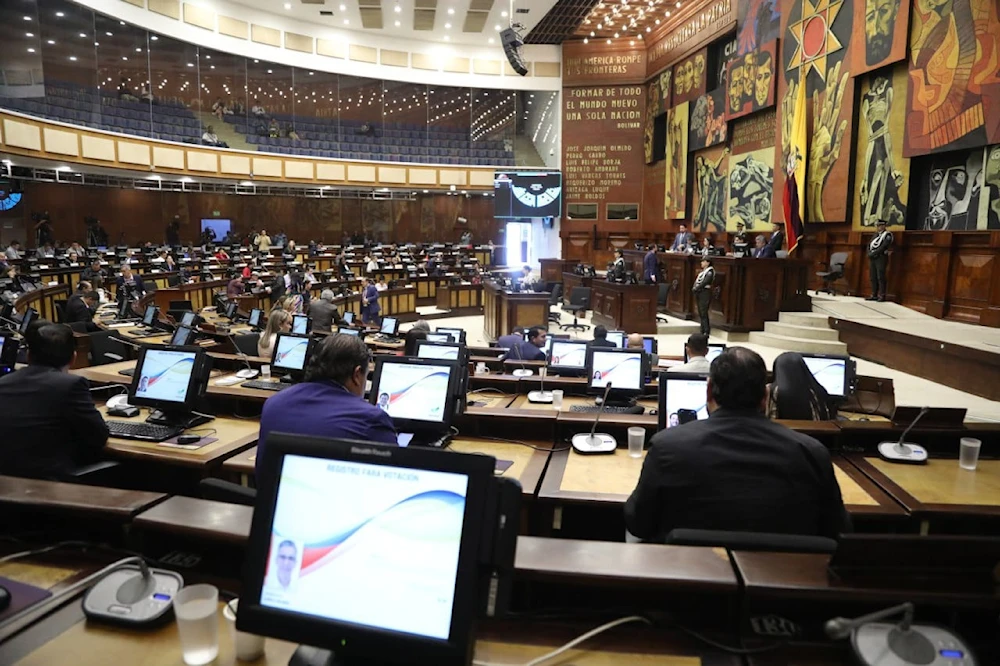 Ecuador: Avanza en la AN proyecto que permite bases militares foráneas