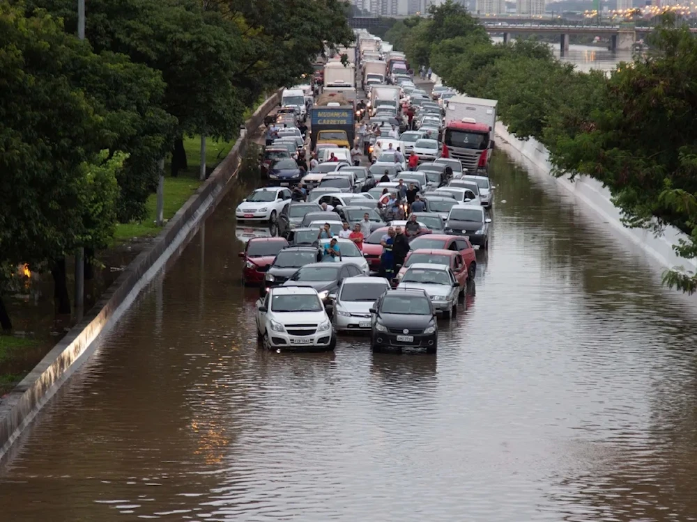 Brasil: Sao Paulo sufre el 65% de la lluvia esperada para todo febrero