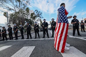 De California a Nueva York: cierres masivos de comercios y manifestaciones en apoyo a la campaña 'Un día sin inmigrantes', en contra de las políticas de deportación del presidente Donald Trump