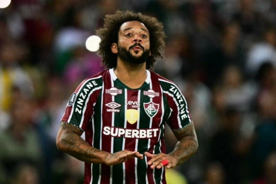 Marcelo anuncia su retiro del fútbol