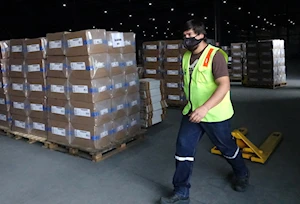 En Ecuador avanza la distribución de paquetes electorales para los comicios presidenciales y legislativas de este 9 de febrero: más de 13,7 millones de electores, dentro y fuera del país, están convocados a las urnas