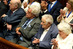 “Vamos a construir un mejor Uruguay, hoy comenzamos”: Orsi tomó juramento este sábado ante el Parlamento como nuevo presidente de Uruguay para el periodo 2025-2030