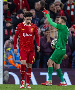 PSG eliminó al Liverpool en Anfield y avanzó a cuartos de la Champions League, tras un dramático partido que forzó la definición en tanda de penales: Donnarumma se puso la capa de héroe con dos atajadas