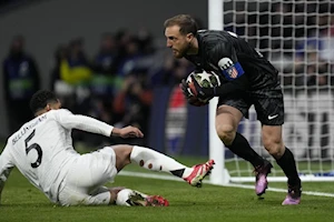 En un duelo de infarto, el Real Madrid venció al Atlético de Madrid en una dramática tanda de penales y selló su pase a los cuartos de final de la Champions League. Ahora, los merengues se medirán ante el Arsenal en la próxima ronda