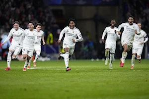 En un duelo de infarto, el Real Madrid venció al Atlético de Madrid en una dramática tanda de penales y selló su pase a los cuartos de final de la Champions League. Ahora, los merengues se medirán ante el Arsenal en la próxima ronda