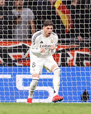 En un duelo de infarto, el Real Madrid venció al Atlético de Madrid en una dramática tanda de penales y selló su pase a los cuartos de final de la Champions League. Ahora, los merengues se medirán ante el Arsenal en la próxima ronda