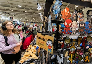 Creatividad y actitud: Cosplays, arte y entretenimiento trae el comic con de Toronto, Canadá