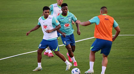 Las Eliminatorias Suramericanas 2026 entran en su recta final con partidos clave: las selecciones afinan detalles de cara a la Jornada 13