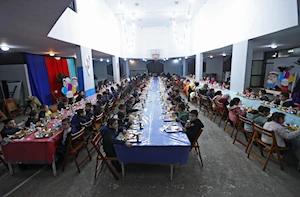 Solidaridad y hermandad promueve el iftar, la comida que ingieren millones de musulmanes para romper el ayuno durante el Ramadán