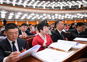 Liderazgo femenino en China: Legisladoras y asesoras políticas desempeñan un papel esencial en las sesiones del Comité Nacional de la Conferencia Consultiva Política del Pueblo Chino
