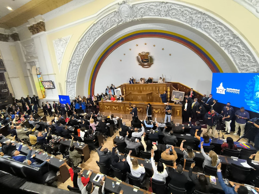 AN de Venezuela aprueba decreto de Emergencia Económica de Maduro