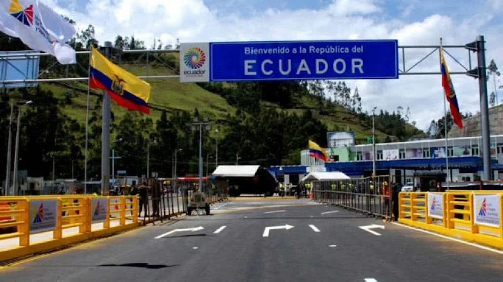 Ecuador impone restricciones fronterizas para el balotaje presidencial