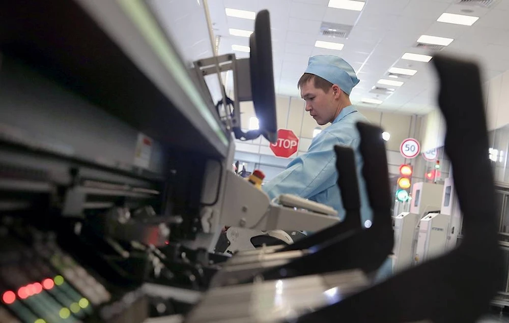 Descubrimientos en Rusia permitirán crear equipos nanofotónicos únicos