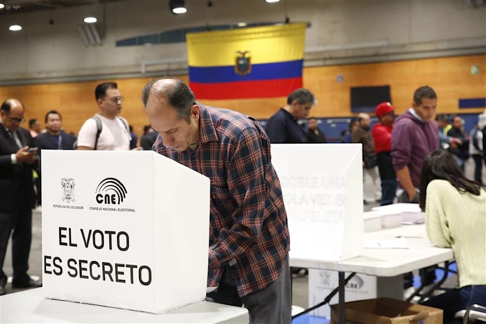 Pese a críticas, observadores validan elecciones en Ecuador