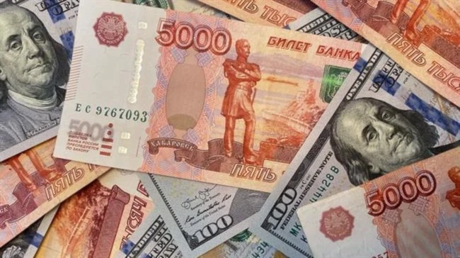 Rublo vs dólar, ¿quién gana más?