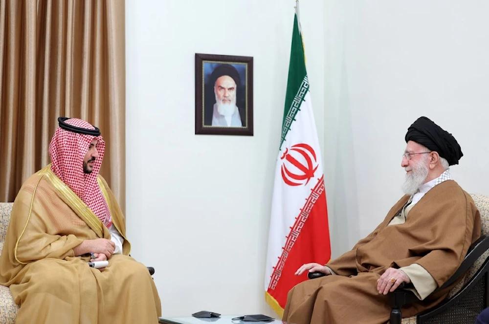 Khamenei expresa apoyo a Arabia Saudita y propone fortalecer relación