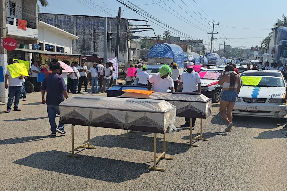 México: Transportistas de Acapulco protestan por inseguridad