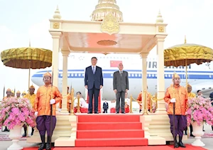 Fotos del presidente de China, Xi Jinping en Camboya, como parte de su gira de trabajo por el sur de Asia. El mandatario del gigante asiático fue recibido por el rey de Camboya, Norodom Sihamon/ Cortesía: Xinhua