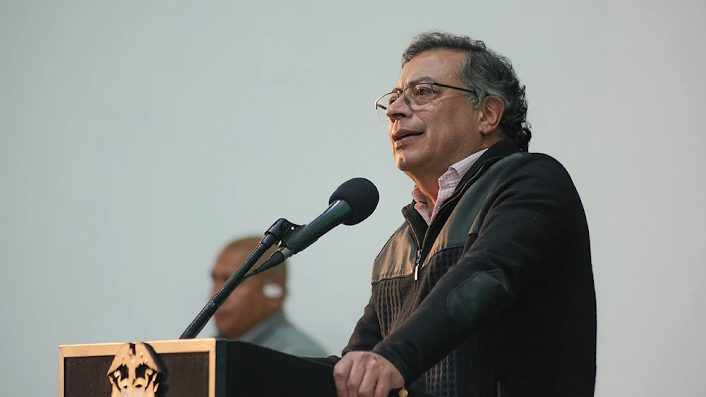 Petro pausa ofensiva contra disidentes de las FARC en Colombia