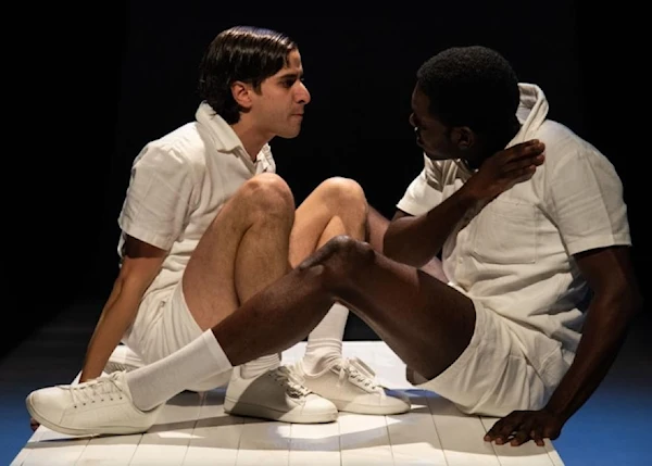 La obra “Negro” cuestiona el racismo desde el teatro en Venezuela