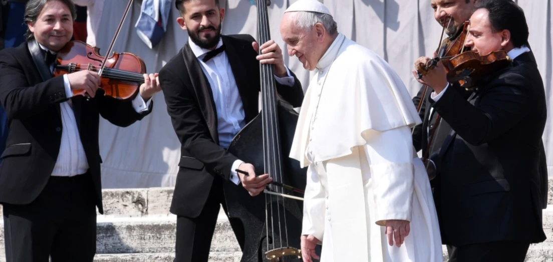 Papa Francisco también disfrutó de la buena música y bailó tango en su juventud.