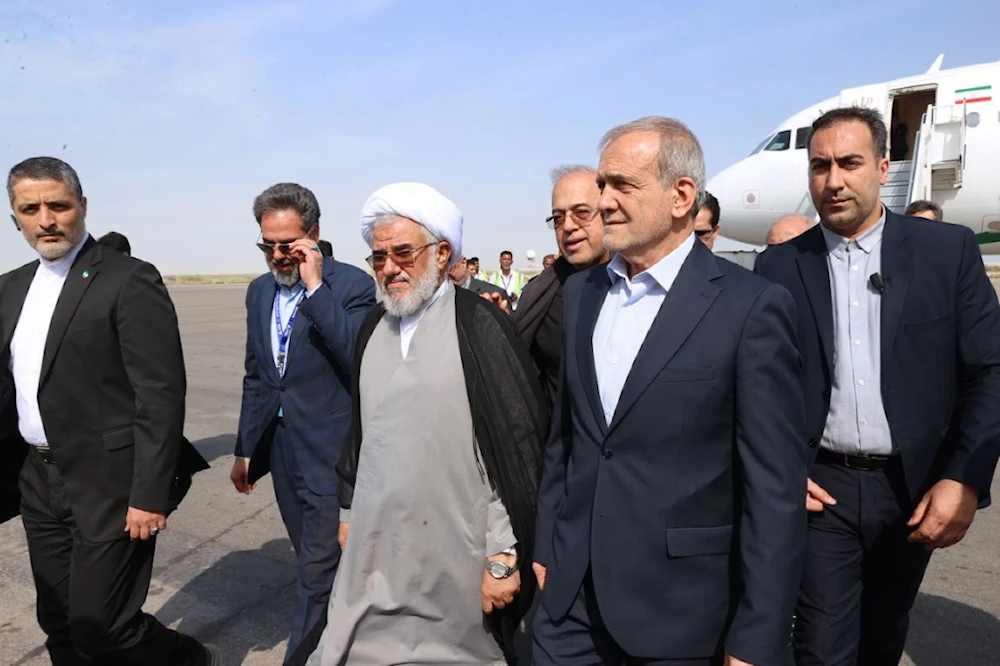 Presidente de Irán inspecciona daños tras explosión en puerto