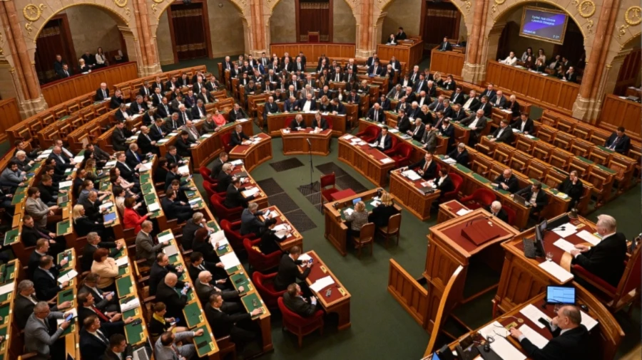 Hungría se retira de la Corte Penal Internacional