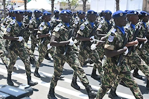 Senegal celebró su 65.º aniversario de independencia con un imponente desfile civil y militar en Dakar: el evento reunió a líderes de África Occidental y destacó la unidad nacional y los logros del país desde 1960