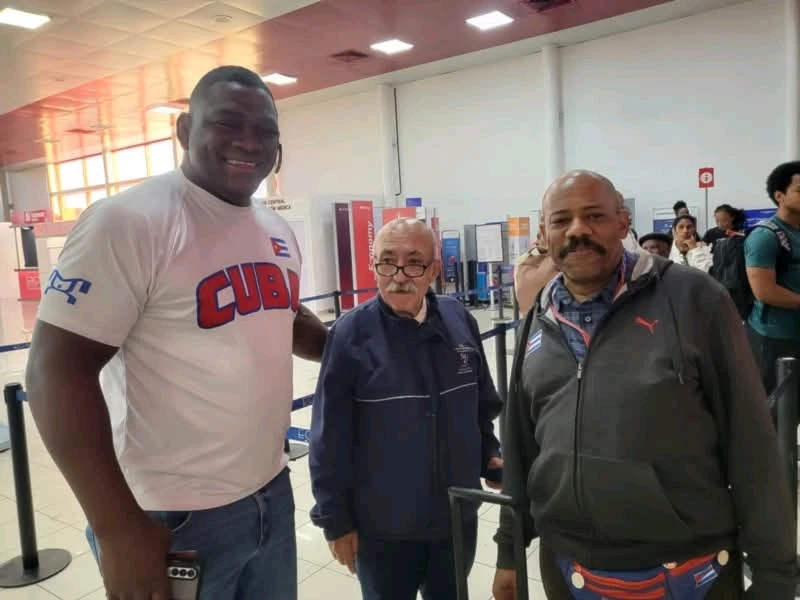 Mijaín López viaja a Bulgaria como embajador del deporte cubano