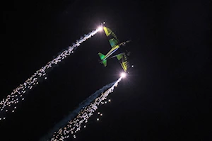 Asombroso espectáculo de fuegos artificiales, drones y acrobacias aéreas disfrutaron los habitantes de Lusail, en Qatar, durante el Festival del Cielo celebrado este 4 de abril
