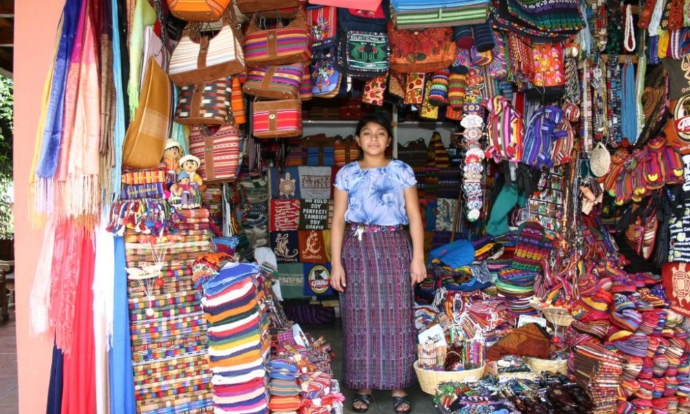 Productos artesanales lideran industria textil en Guatemala