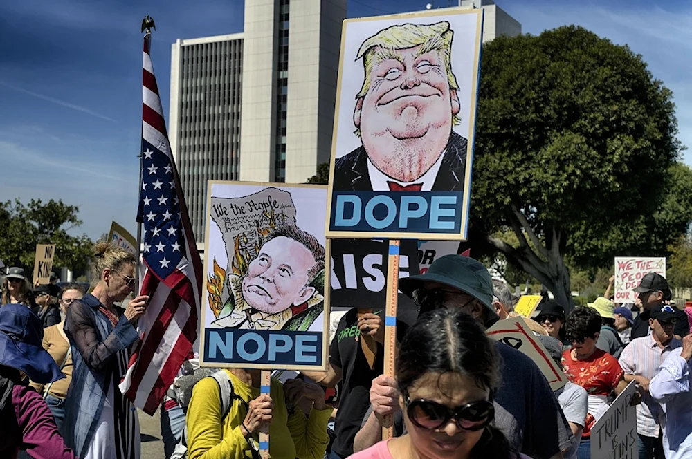 "Manos fuera": Trump y Musk enfrentan protestas en EEUU y Europa