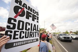 Más de 1.200 manifestaciones bajo el lema "¡Manos Fuera!" se llevaron a cabo en los 50 estados de Estados Unidos, en rechazo a las políticas de la administración Trump y el asesor Elon Musk