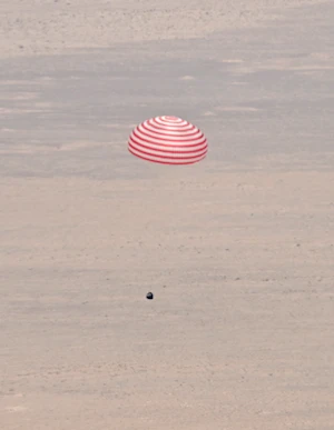 Así fue el exitoso regreso a la Tierra: La misión tripulada Shenzhou-19 de China finalizó con éxito este miércoles, luego de que sus tres astronautas aterrizaran en la región de Mongolia Interior tras seis meses en el espacio