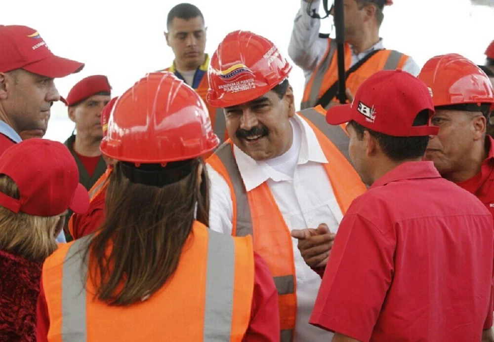 Presidente de Venezuela rinde homenaje a los trabajadores en su día